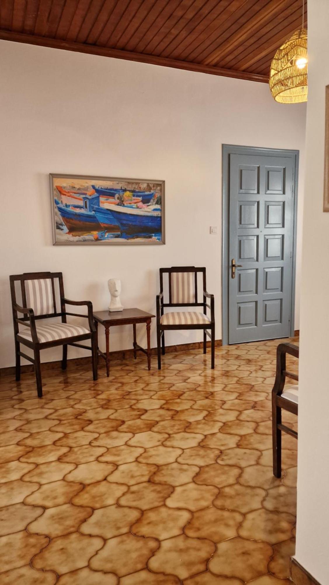 Summer House In Spetses Exterior photo